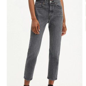 Levi's Wedgie straight high-rise ankle jean - size 27
